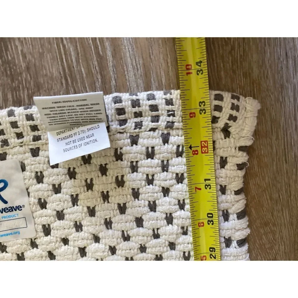 Threshold Gray White Dot Bath Mat